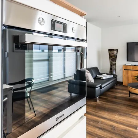 Hangar 19 Superior Mit Terrasse Und Garten H1w2 Lejlighed