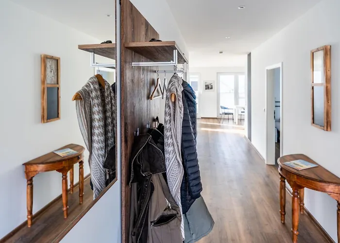 Hangar 19 Superior Mit Terrasse Und Garten H1w2 Schwerin (Mecklenburg-Vorpommern)