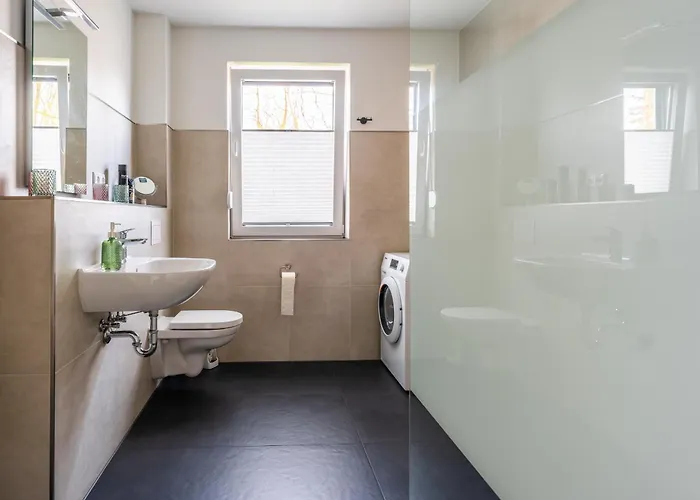 Hangar 19 Superior Mit Terrasse Und Garten H1w2