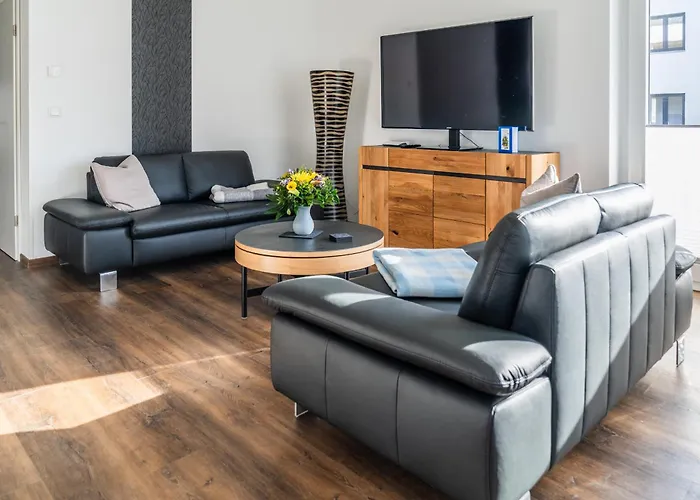 Hangar 19 Superior Mit Terrasse Und Garten H1w2 * Schwerin (Mecklenburg-Vorpommern)