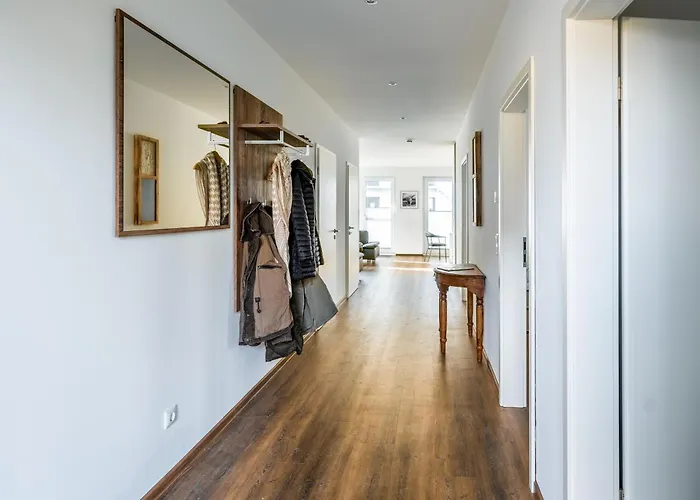 Hangar 19 Superior Mit Terrasse Und Garten H1w2 * Schwerin (Mecklenburg-Vorpommern)